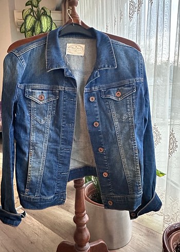 Mavi Jeans s