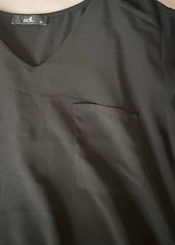 Siyah V Yakalı Uzun Kollu Kadın Bluz - Görsel 4