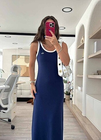 Lacoste marka muadili elbise 