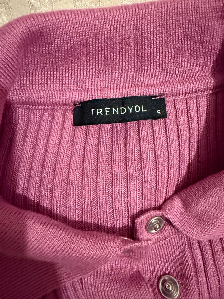 Mor Renkli Polo Yaka Kadın Triko Kazak - Görsel 2