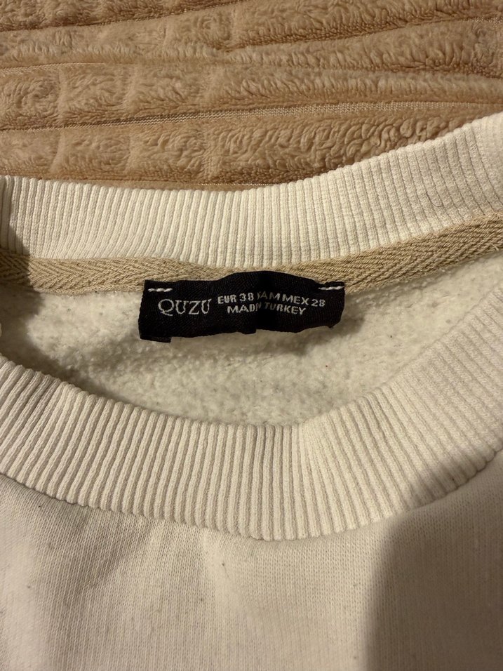 Beyaz Kadın Oversize Sweatshirt - Görsel 3