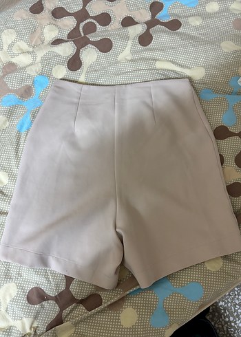 Bej Düğmeli Yüksek Bel Mini Şort - Görsel 2