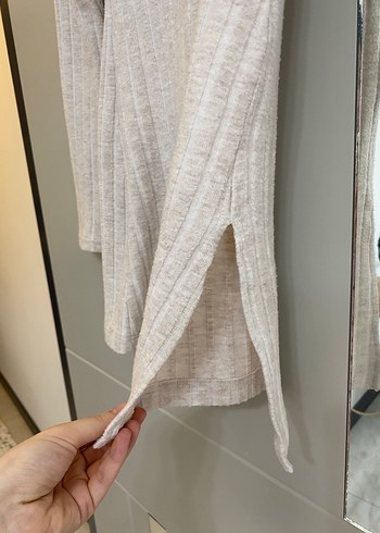 Yandan yırtmaçlı mini elbise - Görsel 3