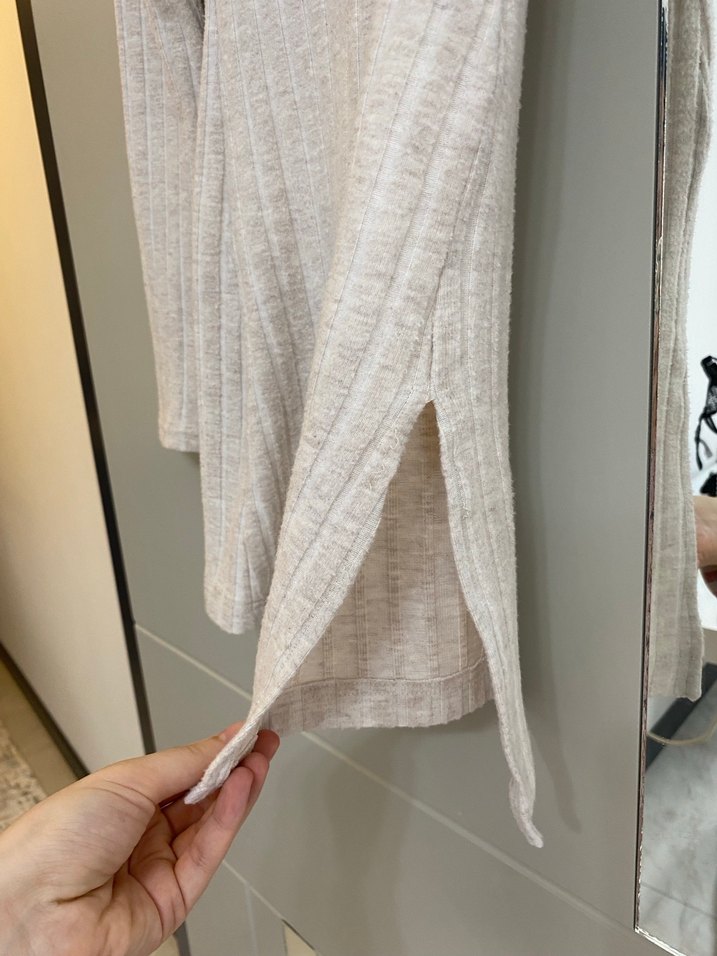 Yandan yırtmaçlı mini elbise - Görsel 3