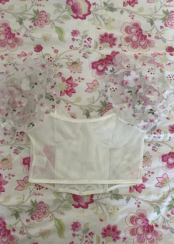 Çiçekli üst - Görsel 2