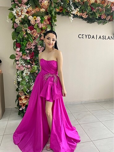 Pembe abiye elbise