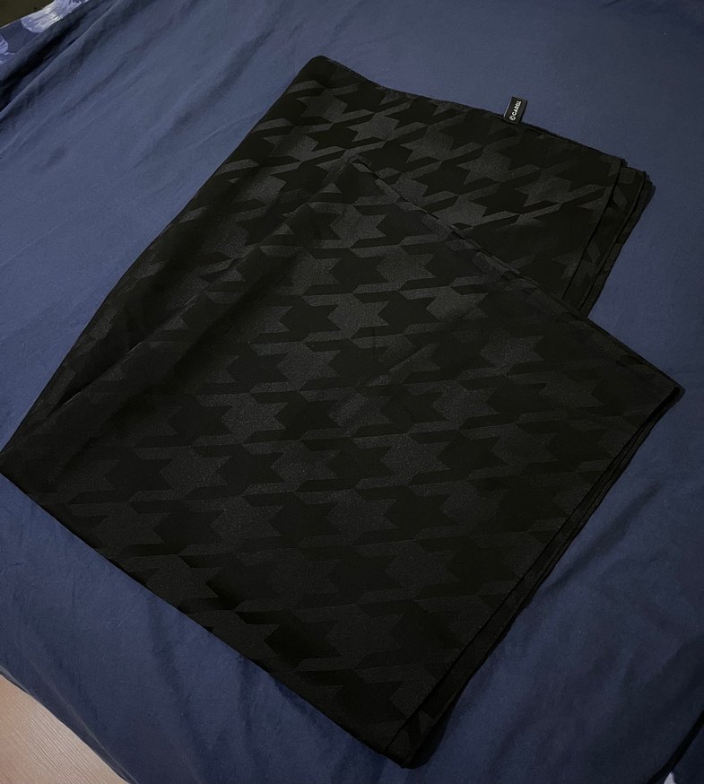 Kazayağı Desen Pamuk İpek Şal Siyah Carell - Görsel 2