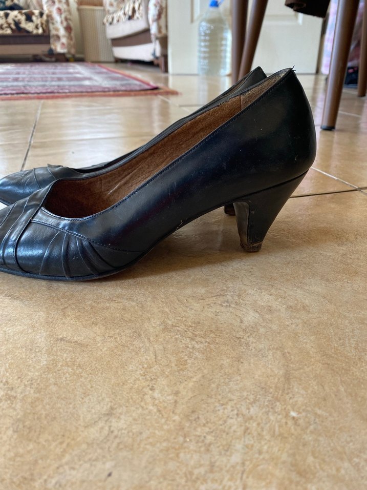 Kadın Siyah Klasik Dolgu Topuklu Ayakkabı - Görsel 3