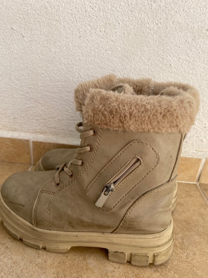 Bej Süet Tüy Detaylı Kadın Dolgu Topuk Bot - Görsel 2