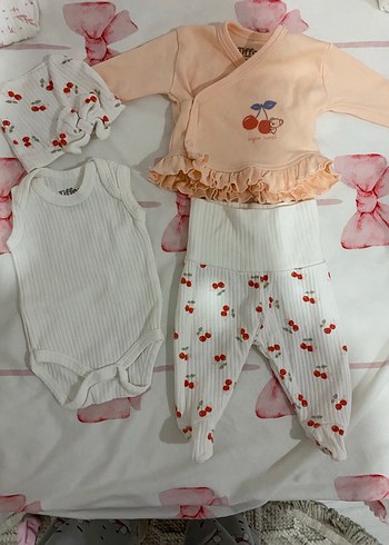 Yeni doğan Bebek Kız Kıyafet Seti - Görsel 2