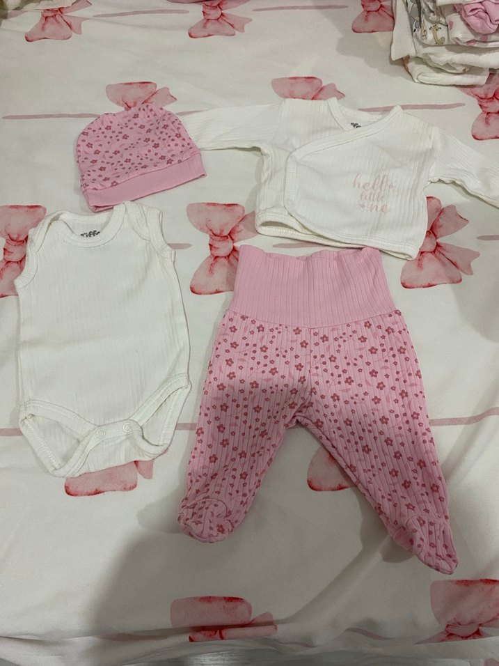 4 farklı Yenidoğan takım 1 kere giyildi sıfıra yakın - Görsel 2