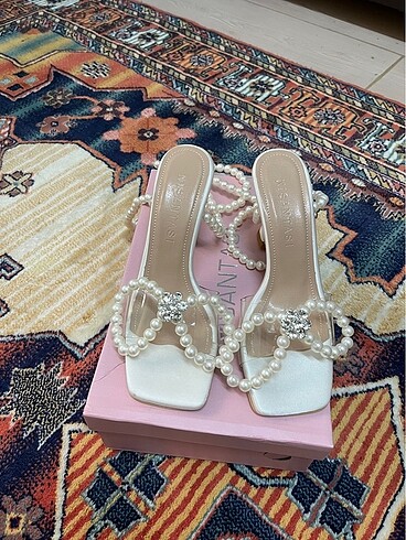 Nişantaşı shoes bilekten bağlamalı topuklu ayakkabı
