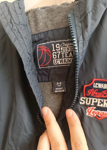 LC Waikiki LC Waikiki erkek çocuk yagmurluk