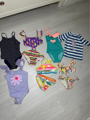 24-36 Ay Beden Çeşitli mayo ve bikiniler
