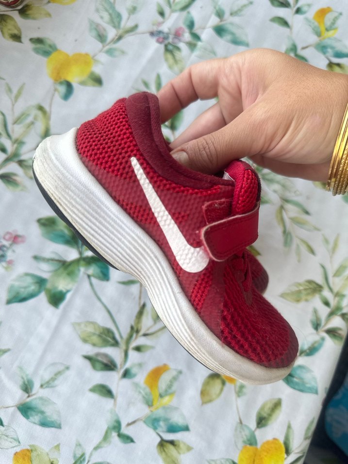 Kız Çocuk Kırmızı Nike Spor Ayakkabı - Görsel 5