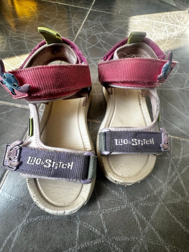 Kız Çocuk Renkli Bağcıklı Lastik Sandalet - Görsel 3