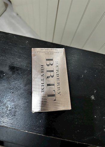 Burberry Brit Parfüm - Görsel 4