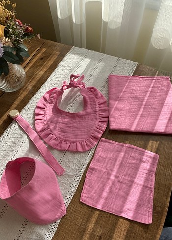 Pembe Bebek Önlüğü Seti 2