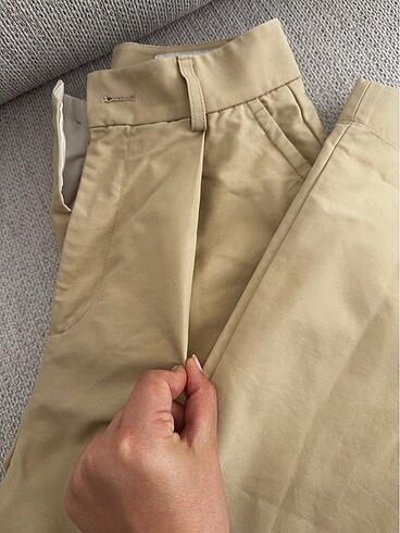 Zara pileli bej-açık sarı pantolon