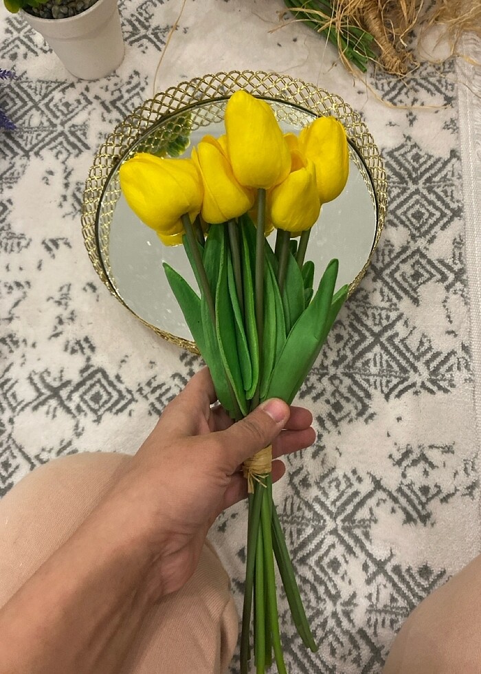 Lale sarı - Görsel 2