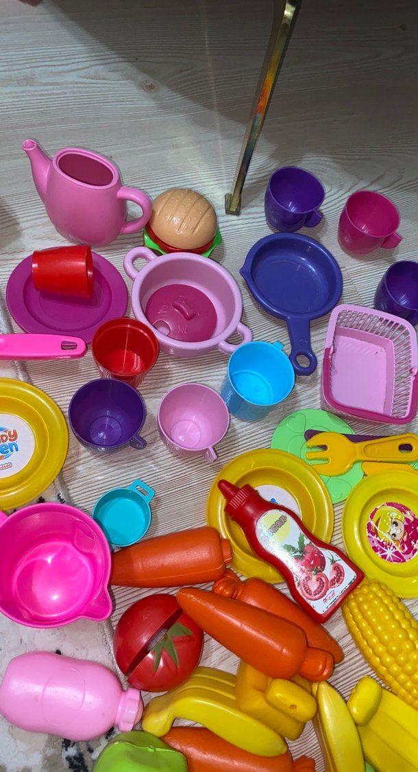 Renkli Plastik Oyuncak Mutfak Seti ve Sebzeler - Görsel 3