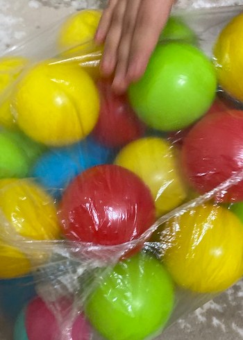 Renkli Plastik Oyun Topları - Görsel 3