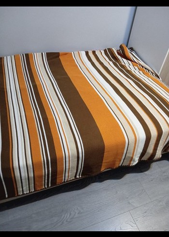 Kahverengi Çizgili Yatak Örtüsü - Görsel 3