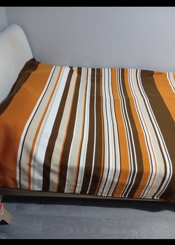 Kahverengi Çizgili Yatak Örtüsü - Görsel 2