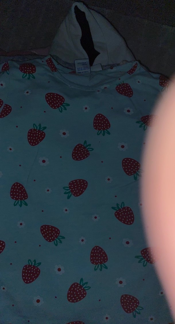 Çilek Desenli Uzun Kollu Kız Tişörtü - Görsel 2