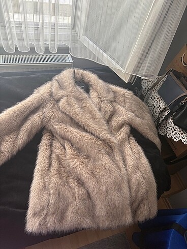 xl Beden camel Renk Pull and bear kürk