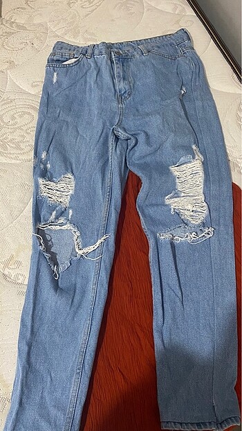 Yırtık mom jean