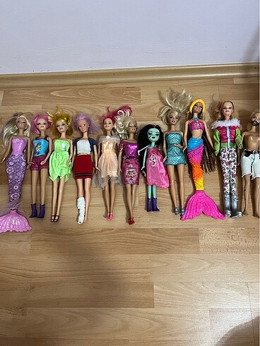 oyuncak bebek barbie