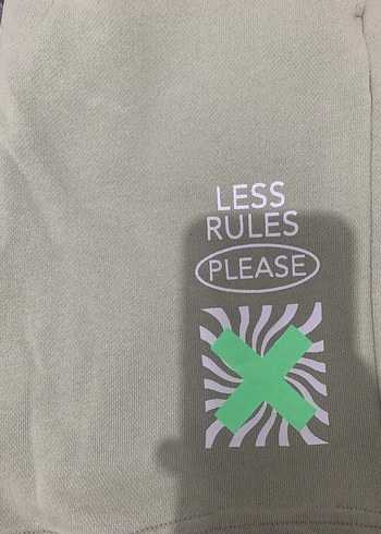 Erkek Pastel Yeşil Baskılı Rahat Şort - Görsel 3