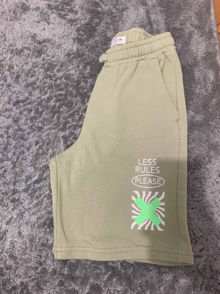 Erkek Pastel Yeşil Baskılı Rahat Şort - Görsel 2