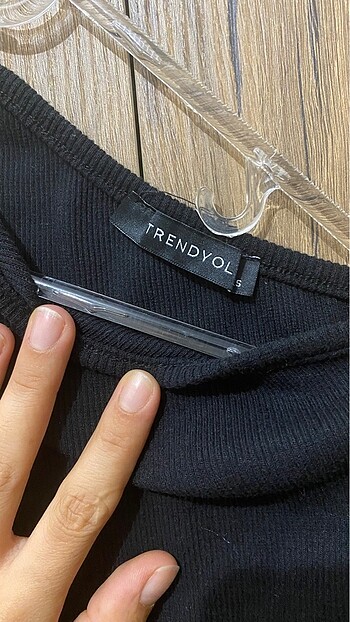 s Beden Trendyol Çapraz Askılı Bluz