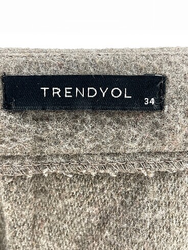 34 Beden çeşitli Renk Trendyol & Milla Mini Etek %70 İndirimli.