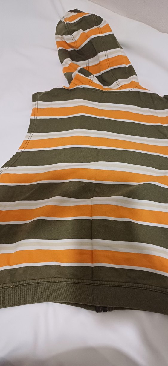 Erkek Çocuk Kapüşonlu Fermuarlı Baskılı Yelek - Görsel 4