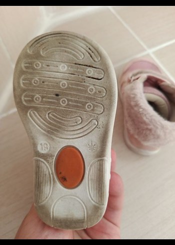 POLARİS MARKA 19 NUMARA KIZ ÇOCUK İLK ADIM AYAKKABI - Görsel 4