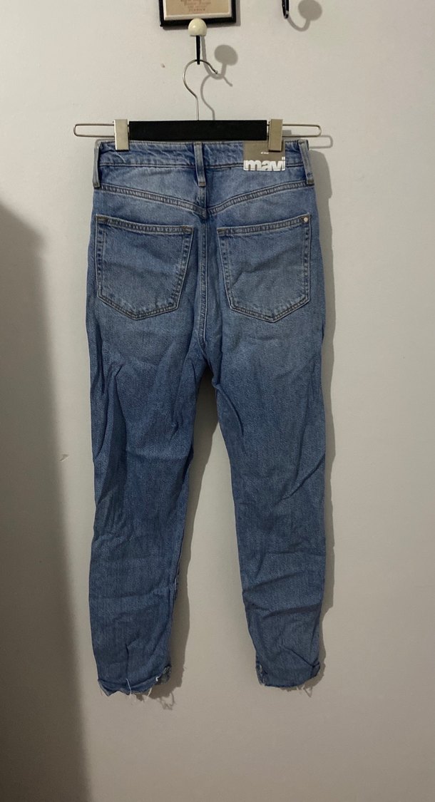 Mavi Kadın Lacivert Yırtık Bol Kesim Kot Pantolon - Görsel 5