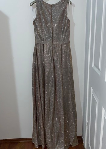 Parlak V Yakalı Uzun Kadın Abiye Elbise - Görsel 3