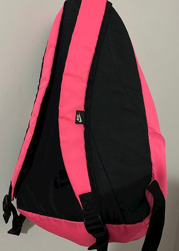 Pembe Nike Spor Sırt Çantası - Görsel 3