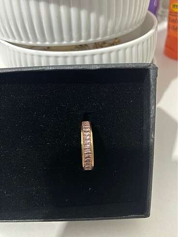 Baget pembe taşlı 925 ayar gümüş yüzük
