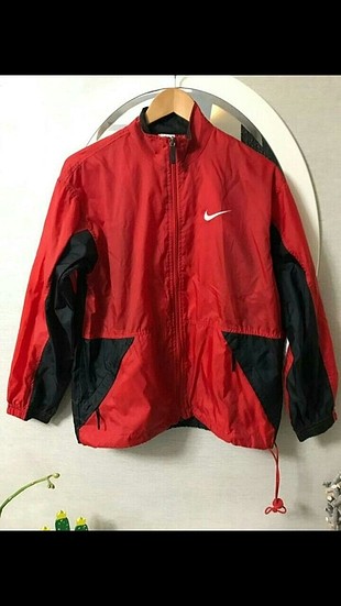Nike kırmızı yağmurluk - dormirenvol.fr