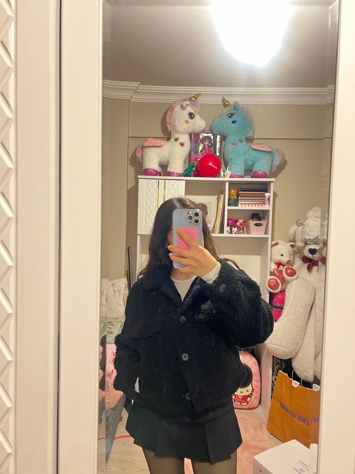 Siyah peluş mont - Görsel 4