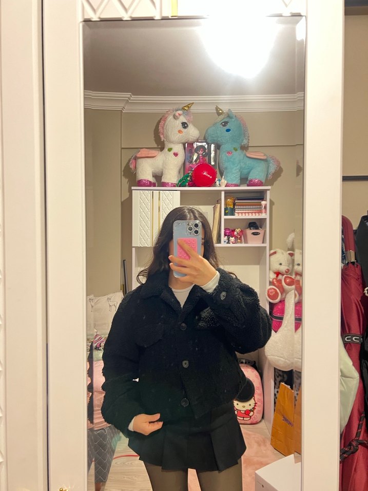 Siyah peluş mont - Görsel 3