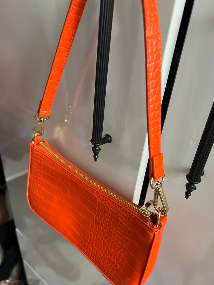 Turuncu Parlak Yılan Desenli Deri Kadın Çanta - Görsel 2