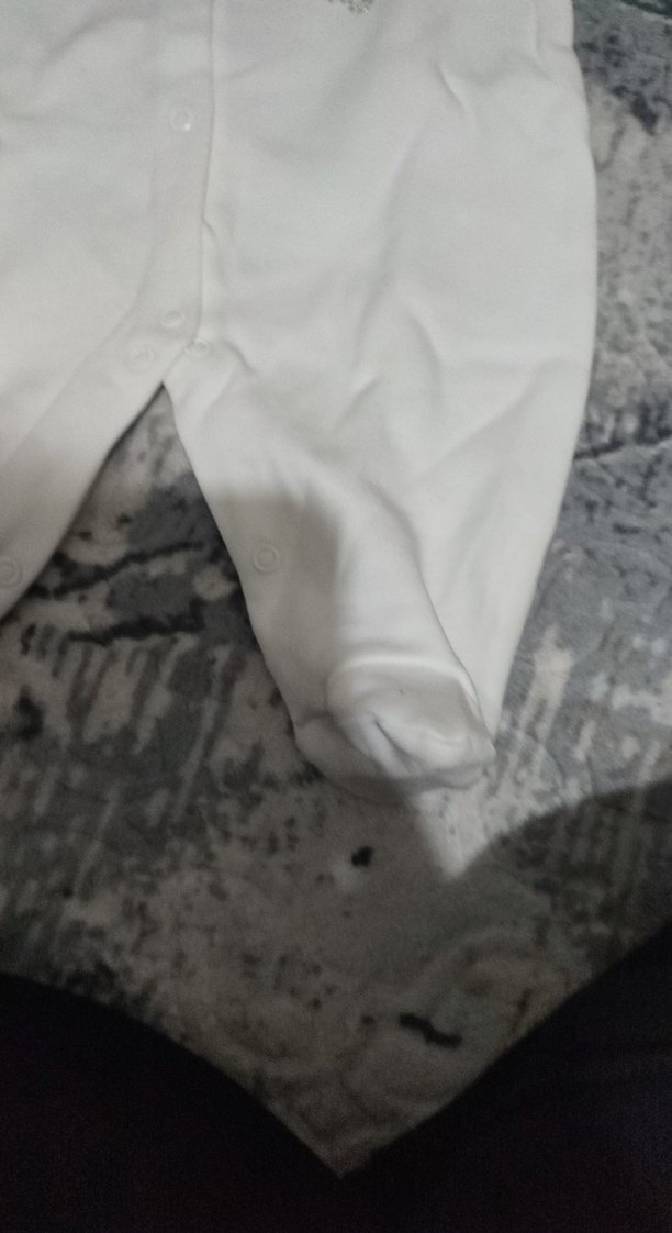 Gri Kelebek Desenli Beyaz Bebek Tulum - Görsel 5