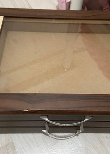 Parlak kahverengi makyaj düzenleyici - Görsel 2