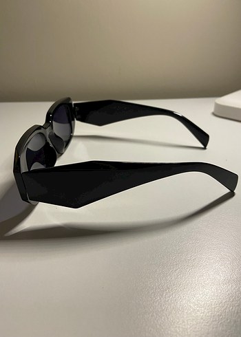 Siyah Gotik Minimalist Kadın Gözlüğü - Görsel 3