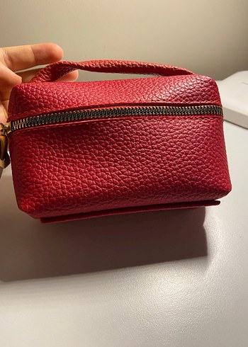 Kırmızı Deri Kadın Makyaj Çantası - Görsel 3